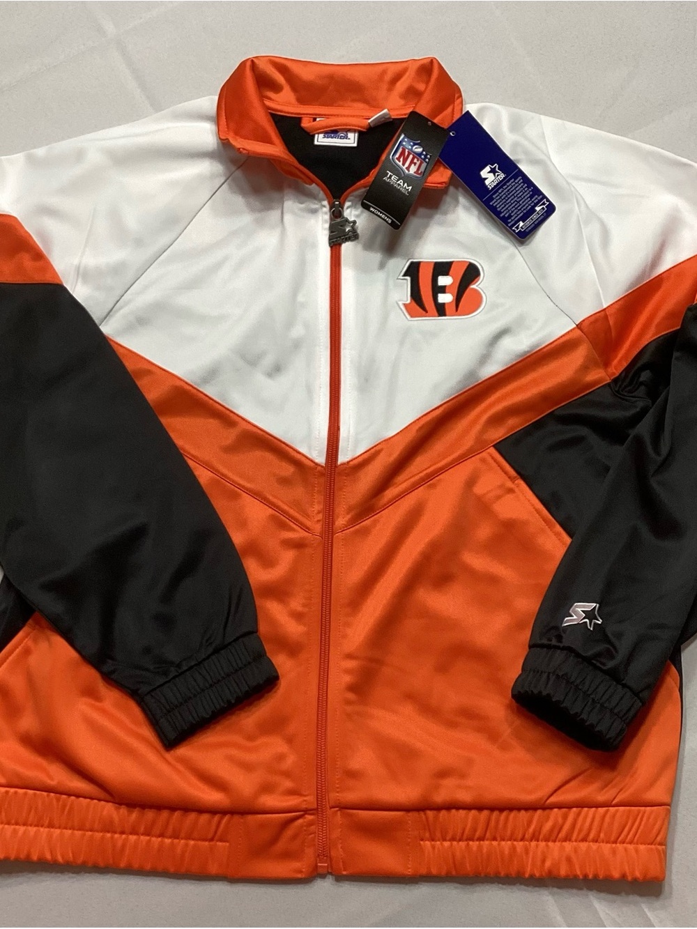 NWT Starter Cincinnati Bengals Women’s Full Zip Track Jacket Size Medium NFL NEW